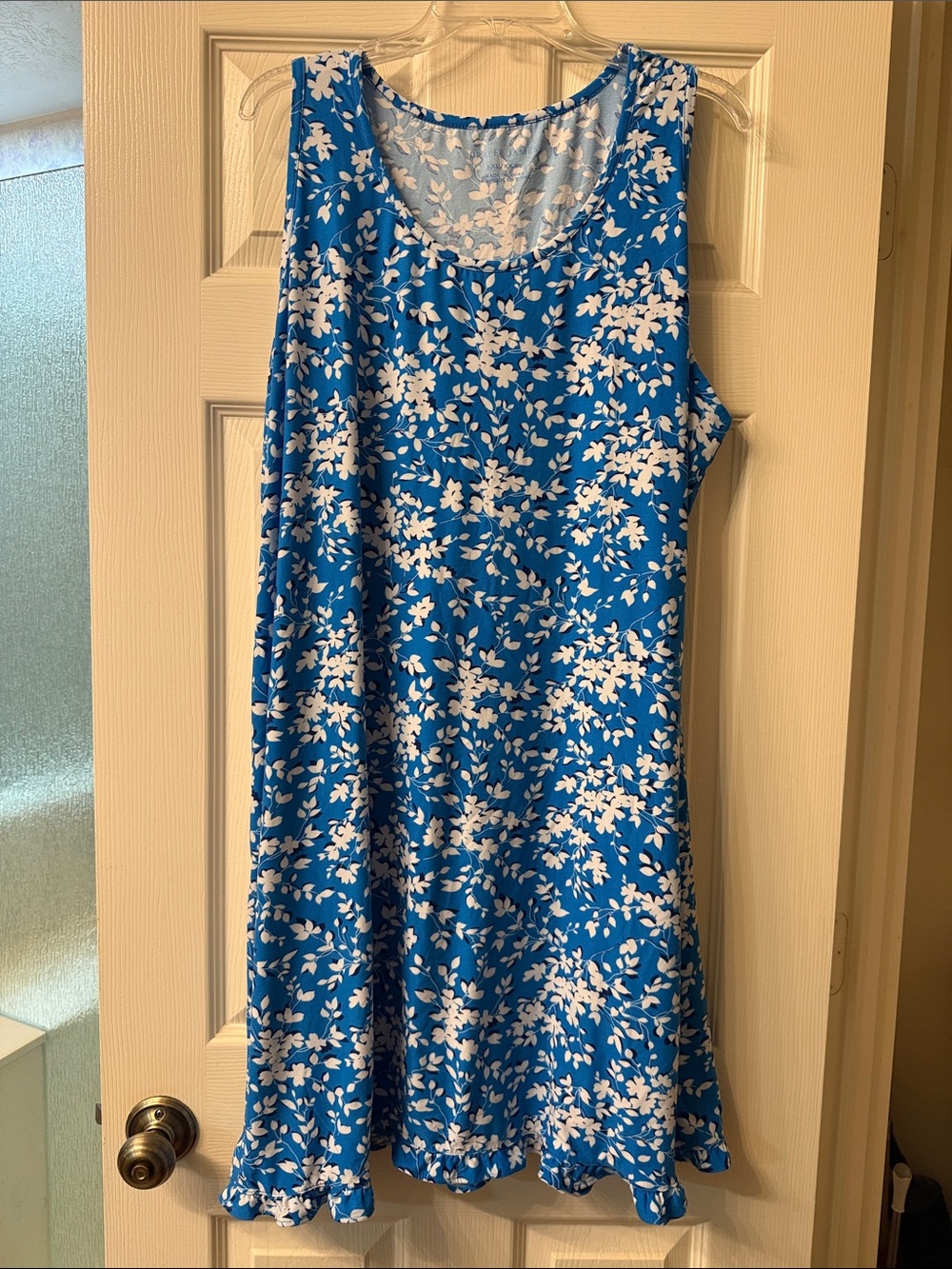 Draper James Blue and White Floral Sleeveless Nightdress
